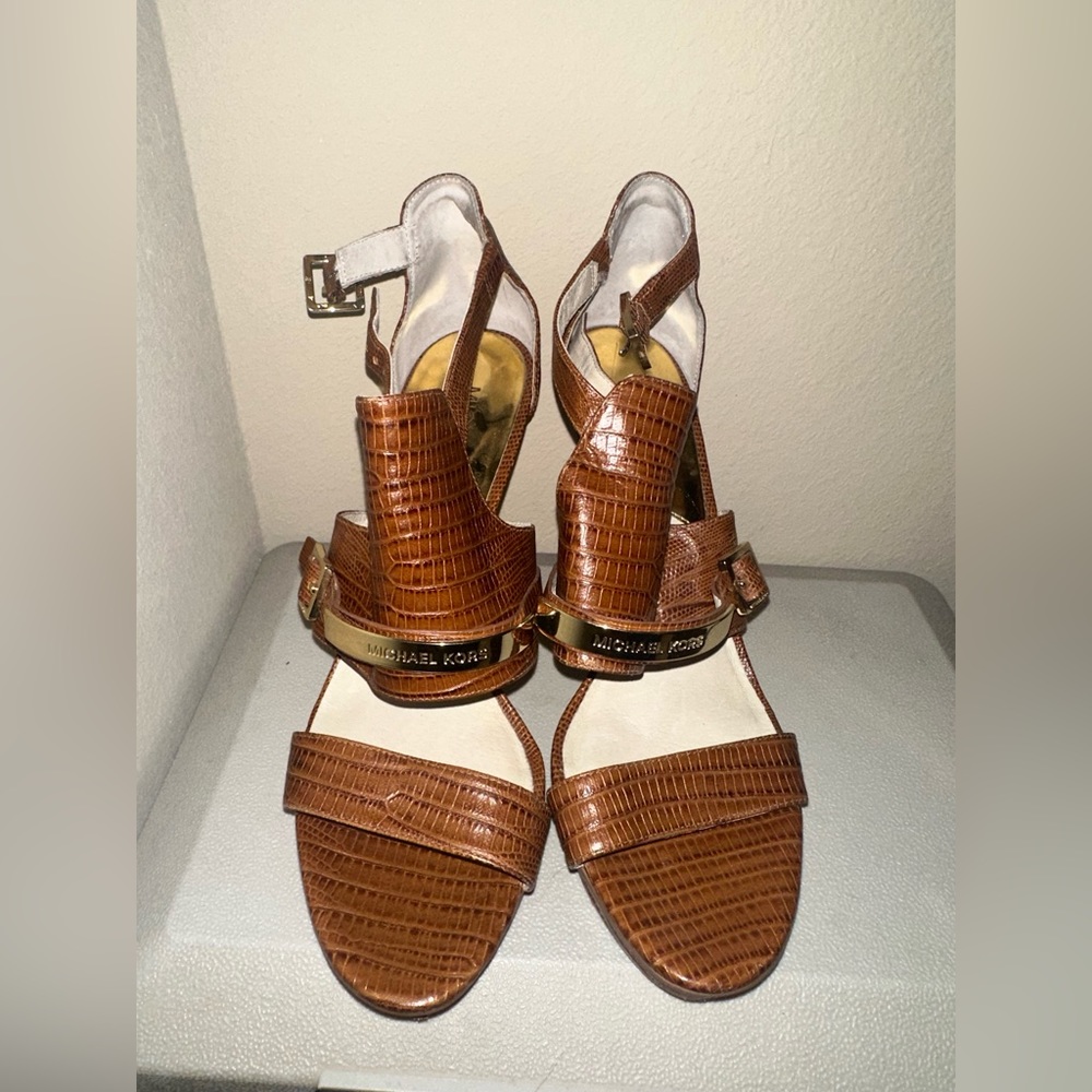 Michael Kors Tan Heels (real)